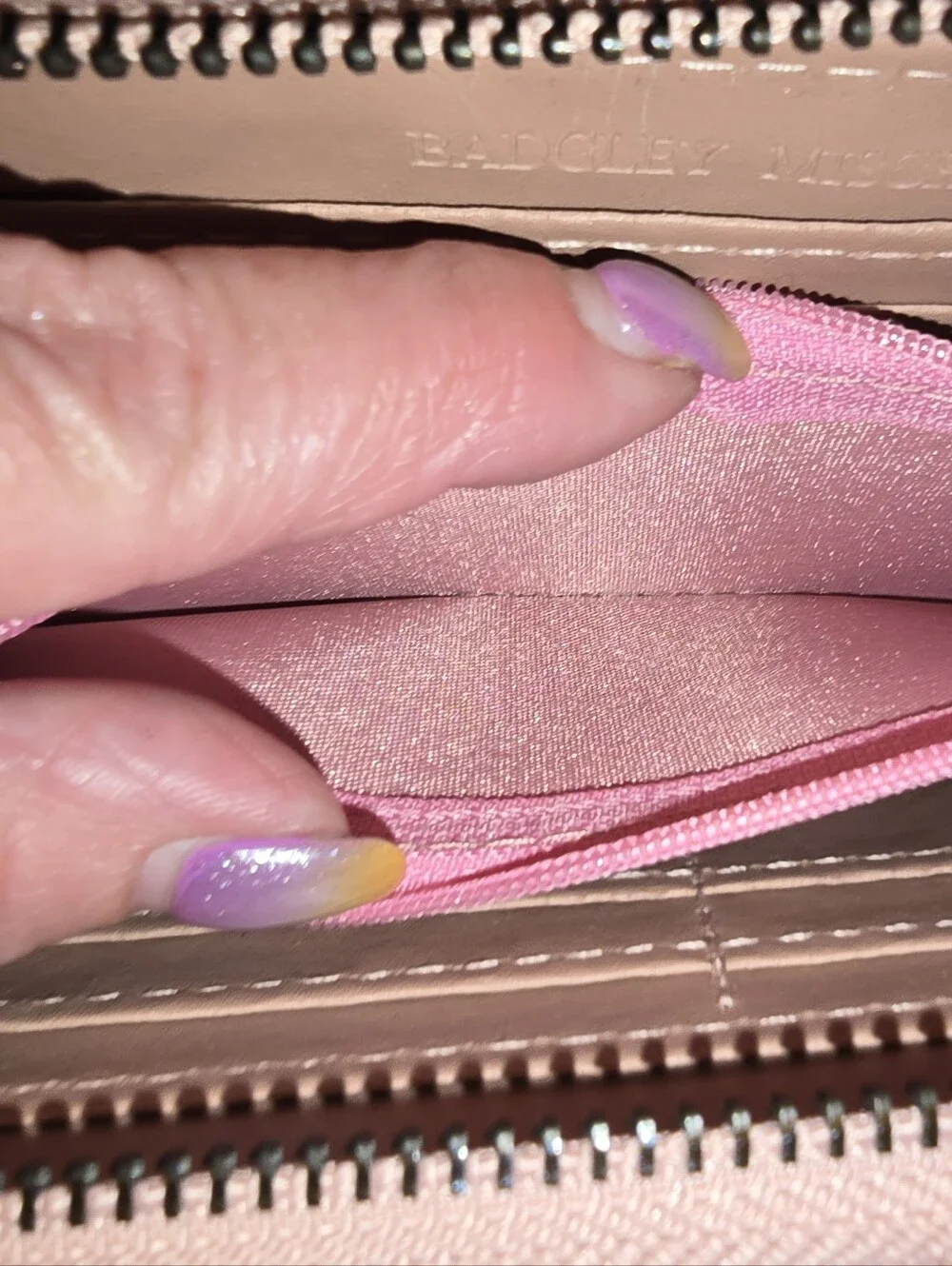 Badgley Mischka Pink Vegan Leather Geometric Quilted Wristlet Wallet NWT